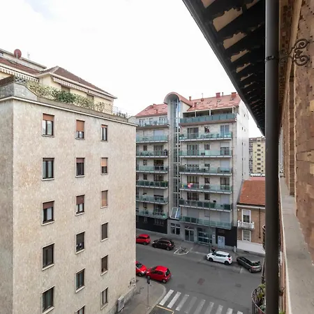 Apartment Comfy Apt - Stadio Olimpico & Pala Alpitur Turin